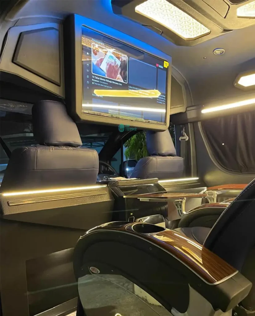 Sewa Hiace di Malang